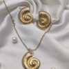 Seashell Pendant Set